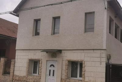 Casă cu 6 camere în Aghireșu - 2