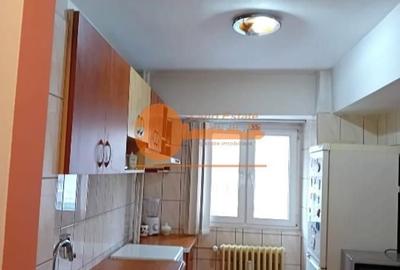 Apartament cu 4 camere semidecomandat, mobilat în Gorjului - 7