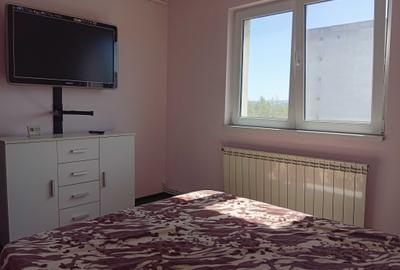 Apartament cu 2 camere decomandat în Mircea cel Bătrân