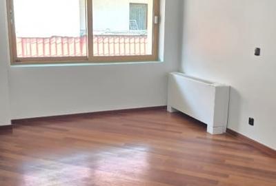 Apartament cu 5 camere decomandat în Primăverii - 3
