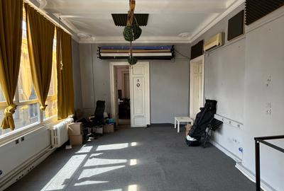 Birou, de 32 mp, în Dacia - 5