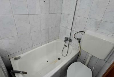 Apartament semidecomandat în Tractorul - 5