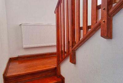 Casă cu 5 camere cu Teren 1500 Mp în Central - 9