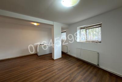Vanzare garsoniera zona Hala Traian-Calea Călărasilor,Str. Traian 87 - 4