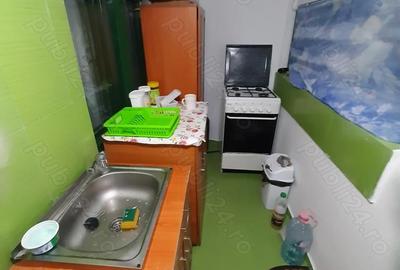 Casă cu 6 camere în Cioroiu