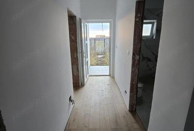 Casă cu Teren 330 Mp în Moșnița Nouă - 3