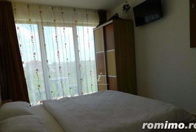 Casă cu 11 camere cu Teren 640 Mp în Vama Veche - 1