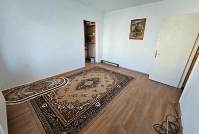 Apartament, 2 Camere, Micro 1 - 3