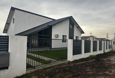 Casă cu 4 camere în Domnești - 1