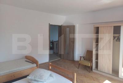 Casă cu 9 camere cu Teren 700 Mp în Turda - 1