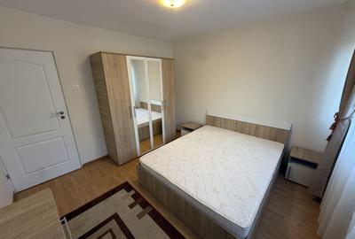 Apartament cu 2 camere decomandat, mobilat în Drumul Taberei