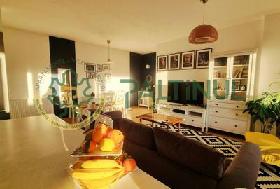 Apartament 3 camere de vânzare – etaj 3, mobilat, terasă cu priveliște – Cartier - 2