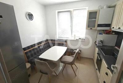 Apartament cu 3 camere decomandat în Sud - 5