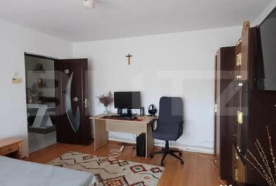 Apartament cu 3 camere decomandat în Central - 8