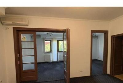 Apartament cu 3 camere semidecomandat în Unirii - 3