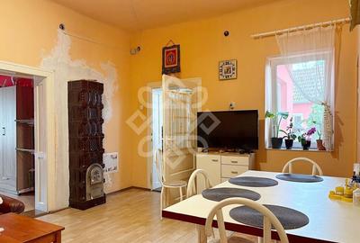 Casa la 22 km de Oradea, Santaul Mare, Bihor - 1