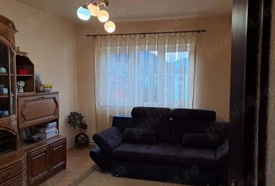 Apartament cu 3 camere, central - 2