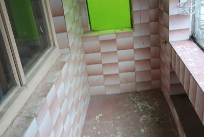 Apartament cu 2 camere decomandat în Militari