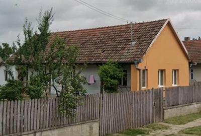 Casă cu 2 camere cu Teren 800 Mp în Andrid - 3