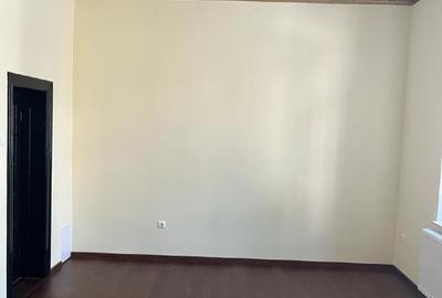 De inchiriat apt. 4 camere, sectorul 3 - 12