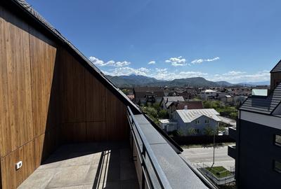 Apartament cu 4 camere semidecomandat, mobilat în Tractorul - 15