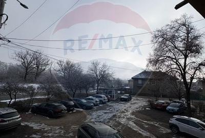 Apartament cu 3 camere la curte comuna, in zona Romanilor - 12