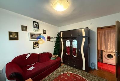 Apartament 2 camere – Centru, Etaj 2 - 3