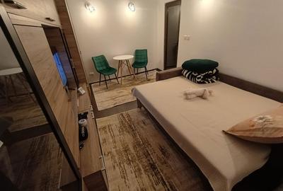 Garsonieră decomandată în Central - 3