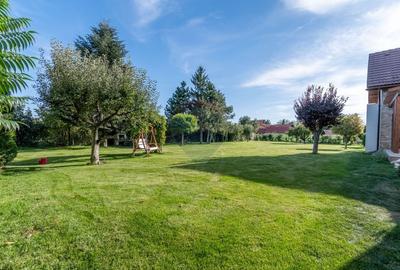 Proprietate exclusivista de vanzare: 2 case | 9 camere | 2000 mp teren - 26