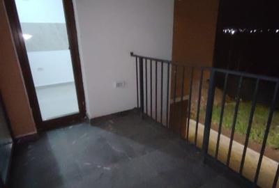 Apartamente + spatiu comercial - 8