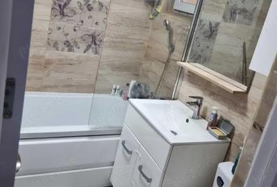 Vand apartament 3 camere Slobozia langa hotel Central - 2