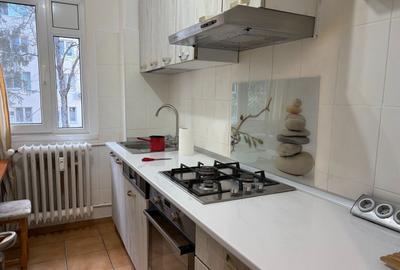Apartament cu 3 camere semidecomandat, mobilat în Brâncoveanu - 12