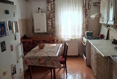 Apartament cu 4 camere decomandat în Central - 5