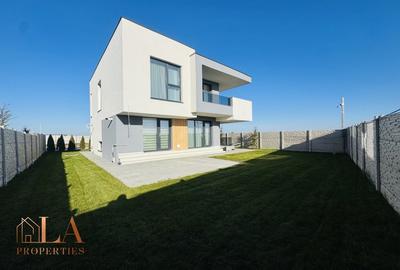 Casă individuală cu 4 camere cu Canalizare în Domnești - 2