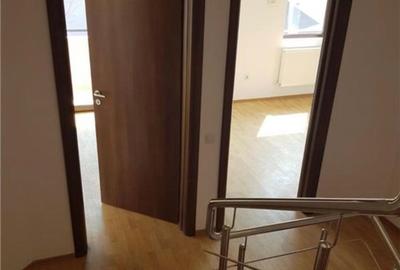 Duplex cu 4 camere cu Canalizare în Corbeanca - 8