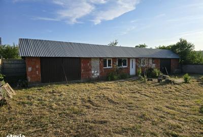 Casă cu 4 camere în Șumugiu - 11