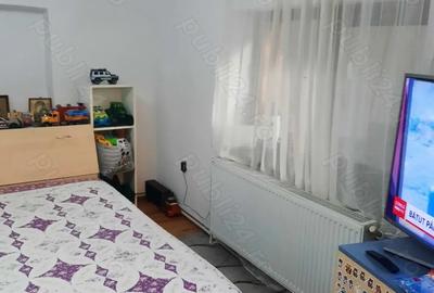 Casă cu 5 camere cu Teren 263 Mp în Radu Negru - 3