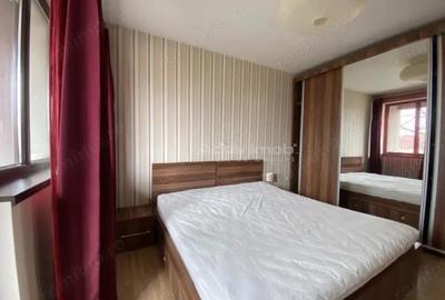 Apartament cu 3 camere semidecomandat în Bucureștii Noi