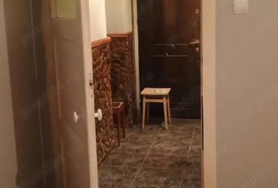 Vand apartament 2 camere , caramida, et 2 din 2, pod ofertant ,pivnita , curte cu multa verdeata - 10