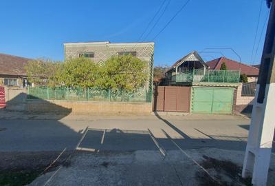 Casă cu 3 camere în Covăsinț - 3