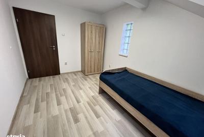 Apartament cu 4 camere decomandat în Turnișor - 9