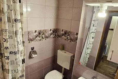 Apartament cu 3 camere decomandat în Soarelui