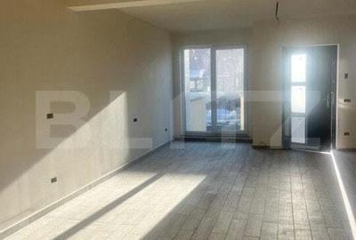 Duplex , stadiu finisat, zona Radauti - 16