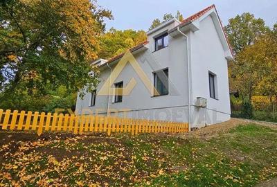 Casă cu Teren 600 Mp în Valea Roșie - 10