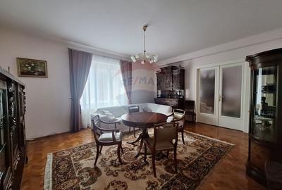 Apartament cu 4 camere decomandat, mobilat în Ultracentral - 1