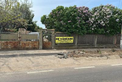 Casă cu 4 camere în Adunații-Copăceni - 1