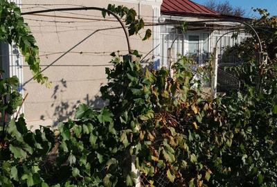 Casă cu 4 camere în Slava Rusă - 2