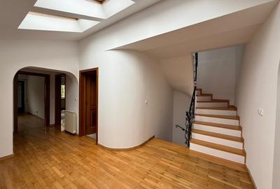 De inchiriat Vila 6 camere Baneasa Birouri Bd Ion Ionescu de la Brad - 15