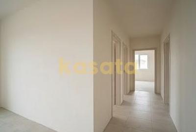 Casă cu 4 camere cu Teren 580 Mp în Prelungirea Ghencea