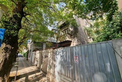 Casă individuală cu 5 camere cu Canalizare în Cotroceni - 2